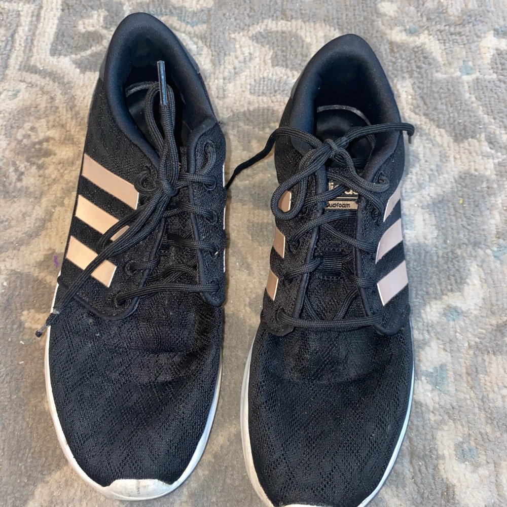 Adidas Tennis Shoes